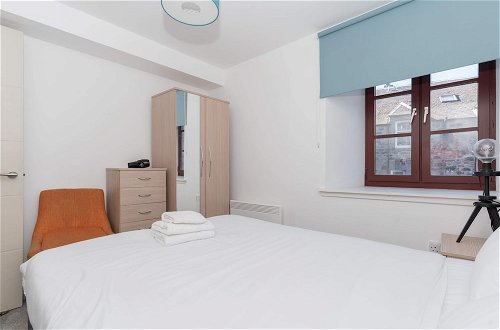 Foto 1 - Homely and Central 2BD Flat - Leith