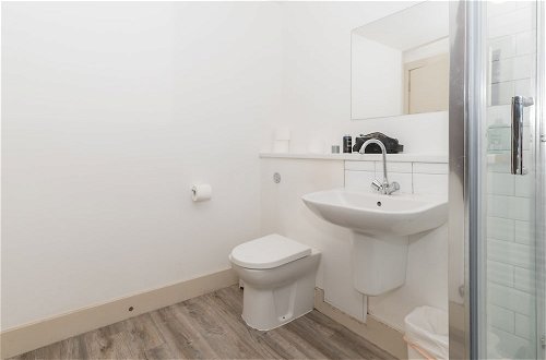 Foto 9 - Homely and Central 2BD Flat - Leith