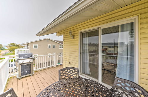 Photo 2 - Brigantine Condo w/ Gas Grill - Walk to Beach