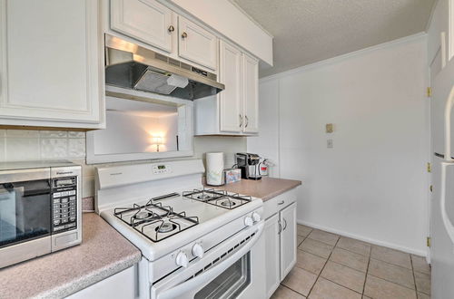 Photo 26 - Brigantine Condo w/ Gas Grill - Walk to Beach