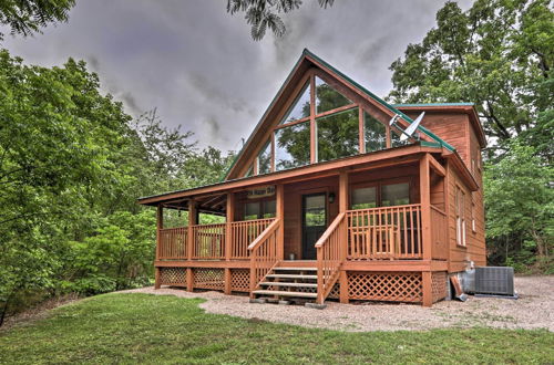 Photo 23 - 'the Moonshine' Cabin: Hot Tub, 3 Mi to Dollywood