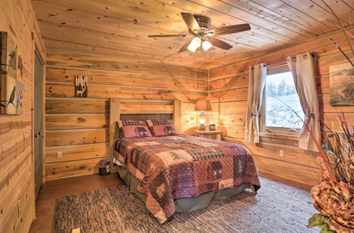 Photo 28 - Cozy & Private Custer Cabin w/ Hiking On-site