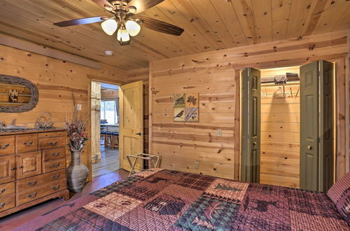 Photo 3 - Cozy & Private Custer Cabin w/ Hiking On-site