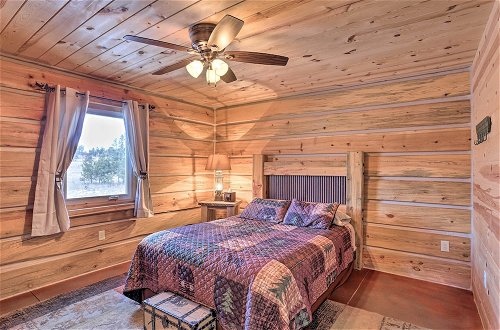 Photo 17 - Cozy & Private Custer Cabin w/ Hiking On-site