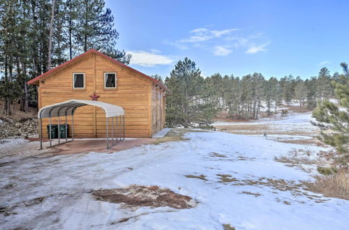 Photo 10 - Cozy & Private Custer Cabin w/ Hiking On-site