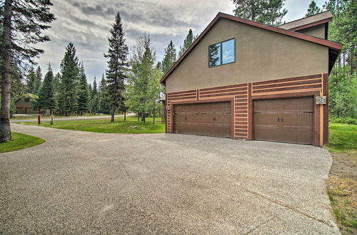 Foto 6 - Luxe Mccall Cabin w/ Hot Tub ~ 8 Mi to Skiing