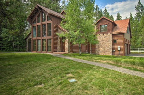 Photo 25 - Luxe Mccall Cabin w/ Hot Tub ~ 8 Mi to Skiing