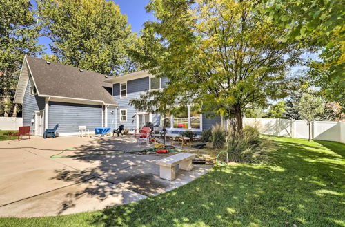 Photo 28 - Spacious Midway Home w/ Balcony + Mtn Views