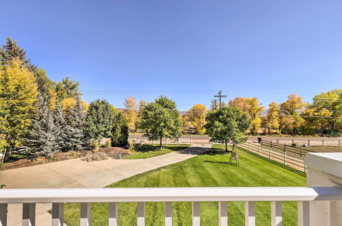 Photo 39 - Spacious Midway Home w/ Balcony + Mtn Views