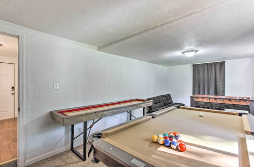 Photo 16 - Riverfront Dorena Home w/ Hot Tub & Game Room