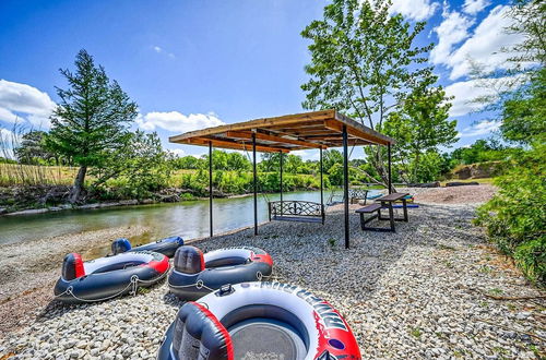 Photo 9 - Stunning Blanco Home w/ Direct River Access