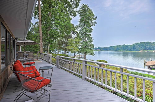 Photo 23 - Kinsale Riverfront Paradise w/ Hot Tub & Pool