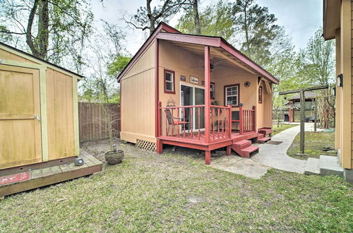 Foto 20 - Spacious Conroe Home w/ Foosball & Pool Table