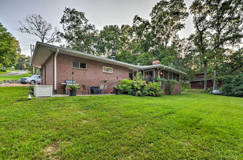 Photo 18 - Charming Lakefront Home w/ Grill & Fire Pit