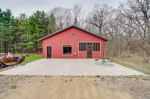 Photo 10 - Pet-friendly Cabin Retreat: Walk to Lake Pepin