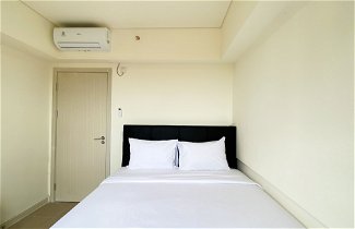 Foto 1 - Simply Look And Comfort 2Br At Meikarta Apartment