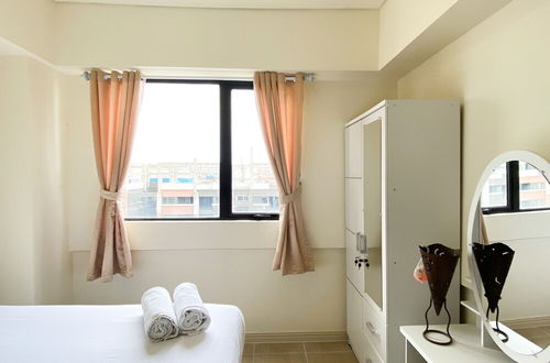 Photo 3 - Simply Look And Comfort 2Br At Meikarta Apartment