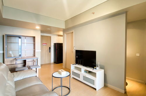 Photo 18 - Comfort Stay And Simply 2Br At Meikarta Apartment