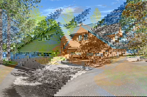 Photo 39 - Marina Beach Lodge - Lakefront Home on Beach! by Yosemite Region Resorts