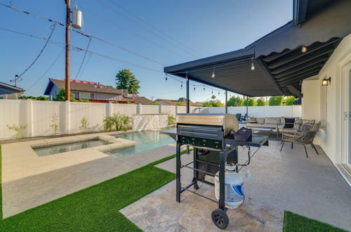 Photo 5 - Scottsdale Abode: Fire Pit & Private Pool w/ Spa