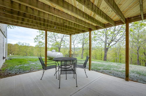 Foto 4 - Cozy Kentucky Retreat - Deck, Near Ark Encounter