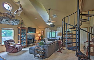 Photo 1 - Charming Vian Retreat w/ Private Deck & Grills