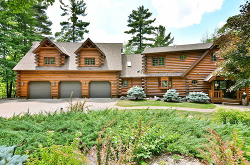 Foto 19 - Spacious House w/ Boat Dock on Red Cedar Lake