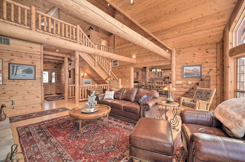 Photo 22 - Spacious House w/ Boat Dock on Red Cedar Lake