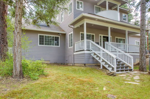 Photo 24 - Crystal Bay Home w/ Fireplace & Nature Views