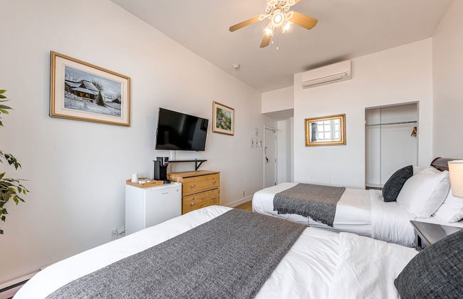 Double Room River View - Photo 24