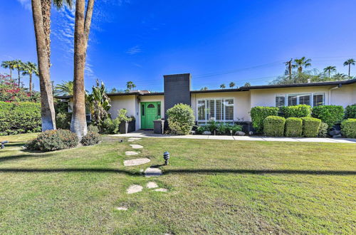 Photo 20 - Luxe Palm Springs Home w/ Stunning Backyard