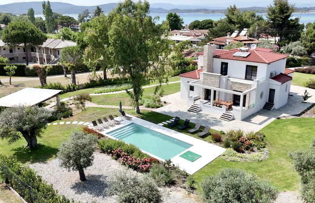 Luxury Rental Villa for 14 People - Foto 34