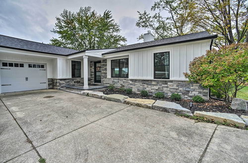 Photo 5 - Fenton Home w/ Patio & All Sports Lake Access