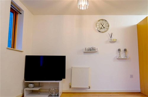 Photo 15 - Lovely 1-bed Apartment in Hackney London