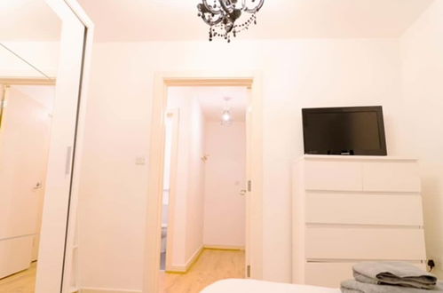 Photo 2 - 1 Bed - Sleeps 2 - 7 min Walk to Hackney Station