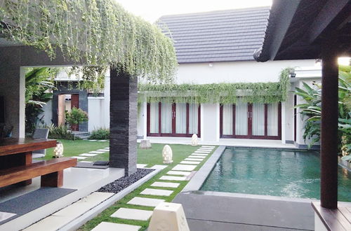 Photo 1 - Gathering With 5 Bedroom Center House Villa