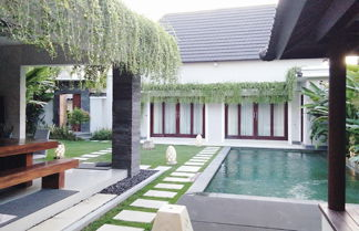 Photo 1 - 5 Bedroom Family Villa at Center Line Bali