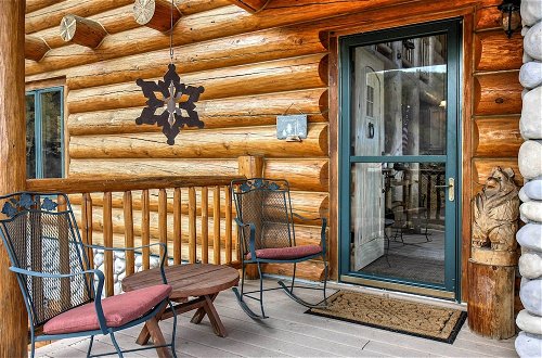 Foto 6 - Secluded Granby Cabin w/ Mountain Views & Hot Tub