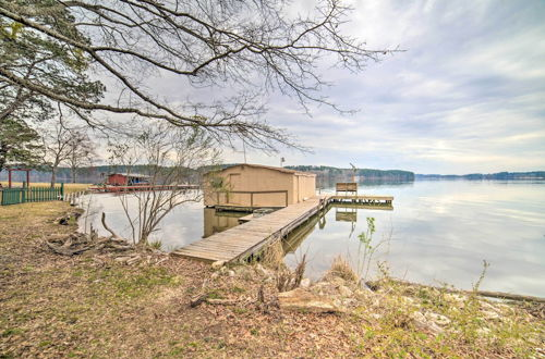 Photo 35 - Authentic Retreat w/ Private Dock on Coosa River