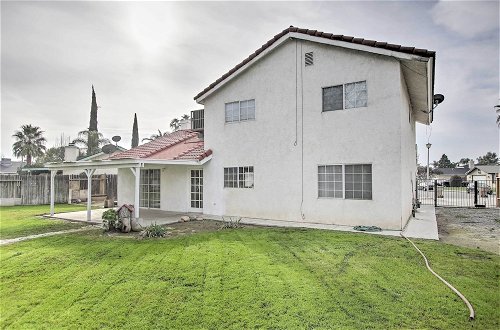 Photo 3 - Renovated Bakersfield Home w/ Private Yard