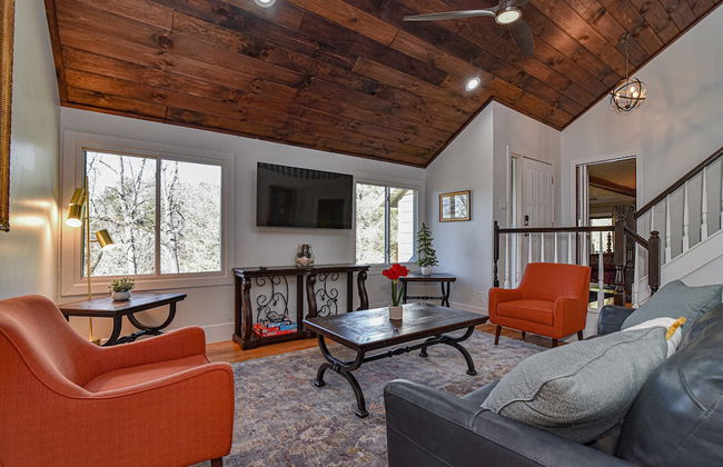 Kingdom on Knollwood - Photo 23