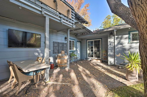 Photo 25 - Luxurious Downtown Lodi Apartment in Wine Country