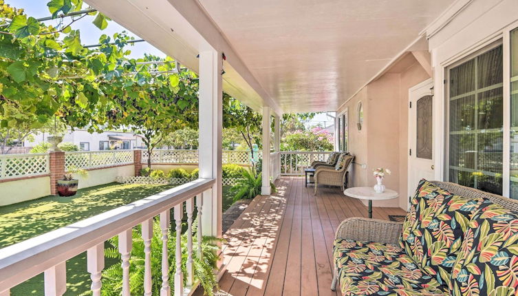 Photo 1 - Pasadena Home w/ Grapevine Covered Porch