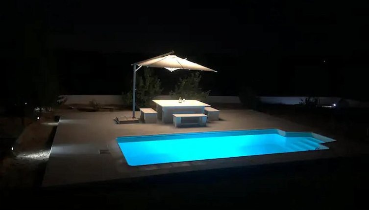 Foto 1 - Cheerful 2-bedroom Villa With Pool