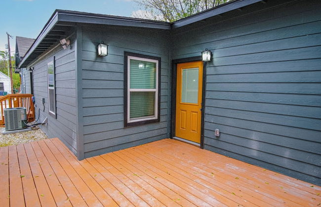 Exceptional 5BR So Close to Riverwalk and Downtown - Photo 20