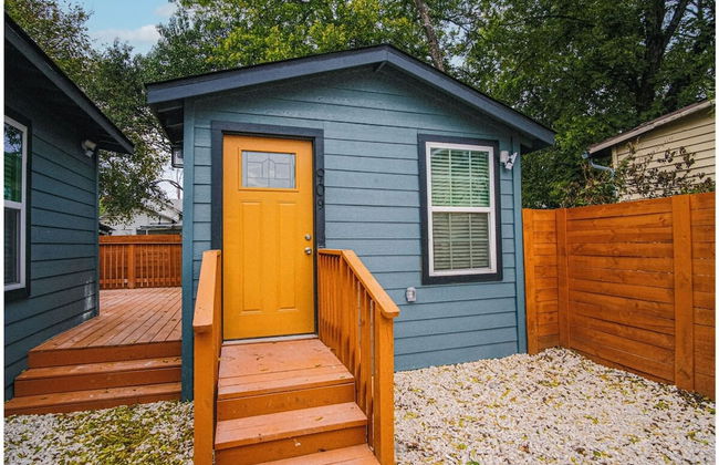 Exceptional 5BR So Close to Riverwalk and Downtown - Photo 52