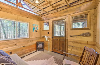 Photo 2 - CO Springs Apartment in the Pines w/ Treehouse