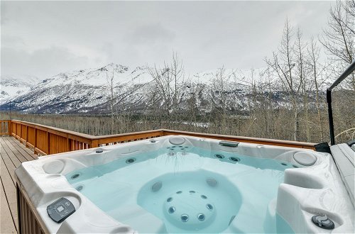 Photo 1 - Alaskan Mountain Gem With Private Hot Tub & Gym