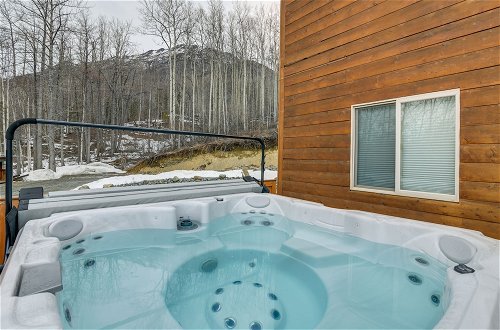 Photo 32 - Alaskan Mountain Gem With Private Hot Tub & Gym