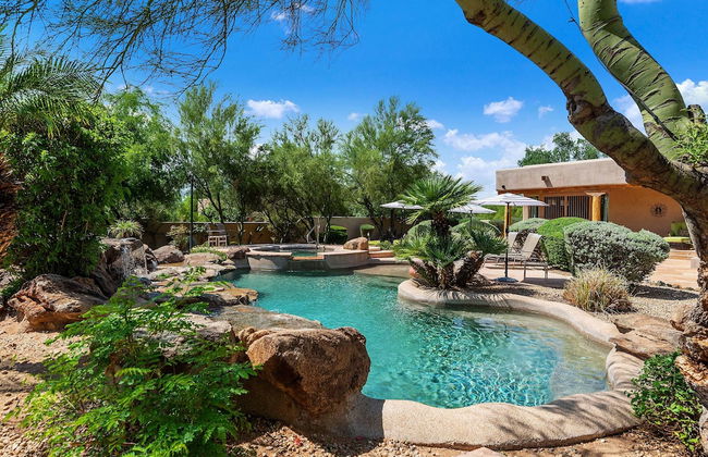 Restorative Oasis Ranch w Pool Spa - Photo 28